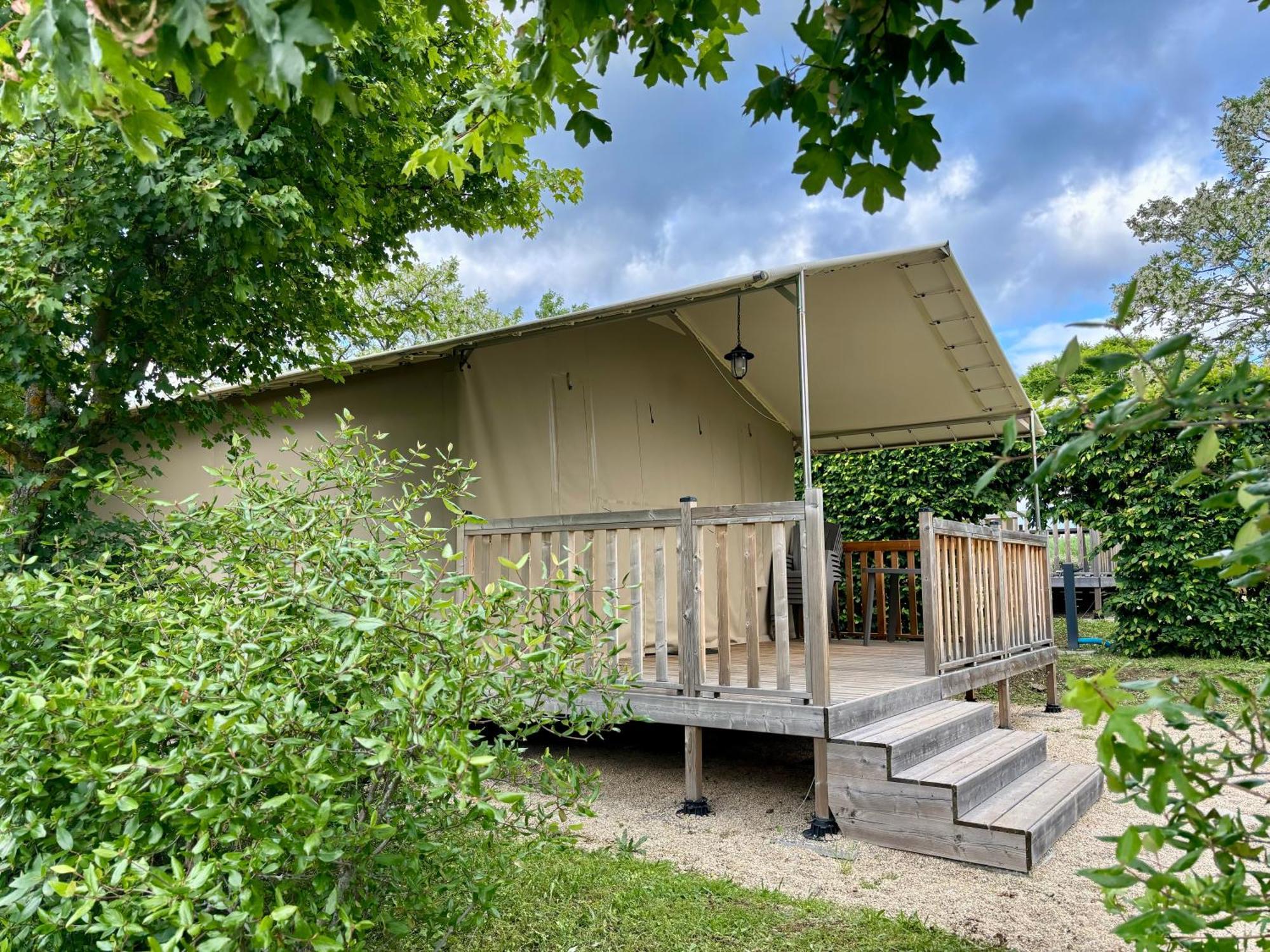 Camping Onlycamp Pierre & Sources فولفيك المظهر الخارجي الصورة